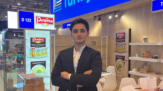 MERSİN FİRMASINDAN PARİS ÇIKARTMASI