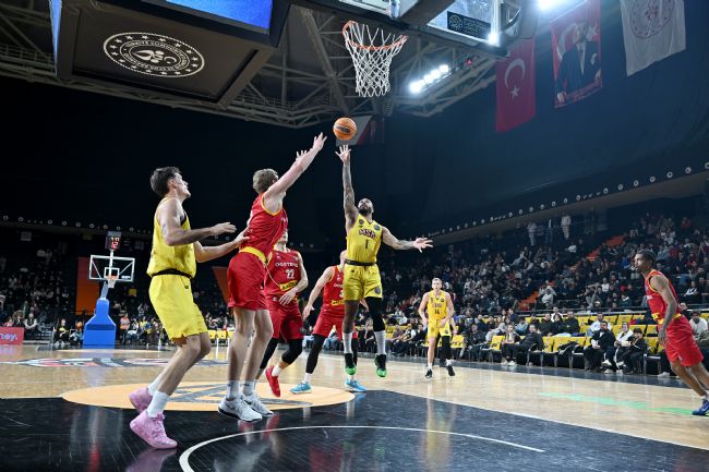 MSK OOSTENDE’Yİ 84-76 YENDİ