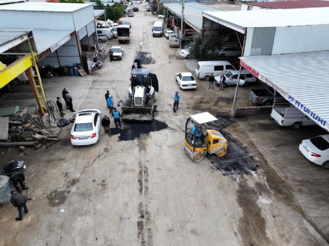 Silifke Sanayi Sitesi yolları bakıma alındı