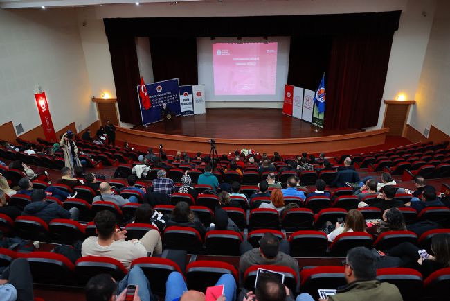 Dezenformasyona Karşı Dirençli Olmalıyız!