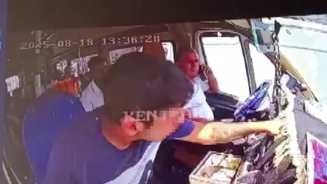 Minibüste kapkaç!