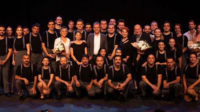 ŞEHİR TİYATROSUNUN 2022-2023 SANAT SEZONU AÇILDI