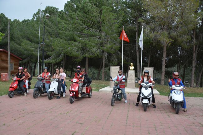 Kadınlar Büyükşehir’in desteğini her alanda hissediyor