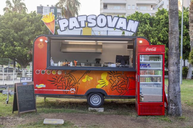 PATSOVAN, SAHİL BANDINDA VATANDAŞLARIN HİZMETİNE SUNULDU