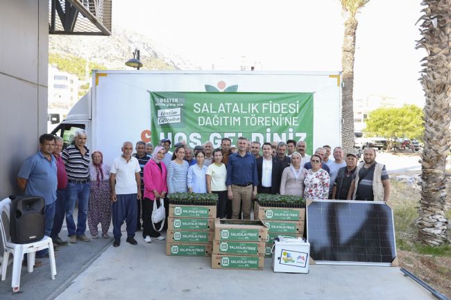 Mersin’de üreticiye fide ve güneş paneli desteği