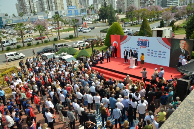 Başkan Abdullah Özyiğit, mazbatasını aldı