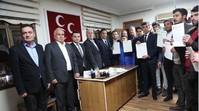  MERSİN'DE 150 GENÇ MHP'YE KATILDI