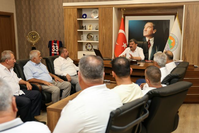 Pazarcılardan Başkan Yıldız’a ziyaret