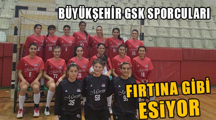 MERSİN BÜYÜKŞEHİR GSK SPORCULARI MAÇLARDAN GALİP ÇIKIYOR
