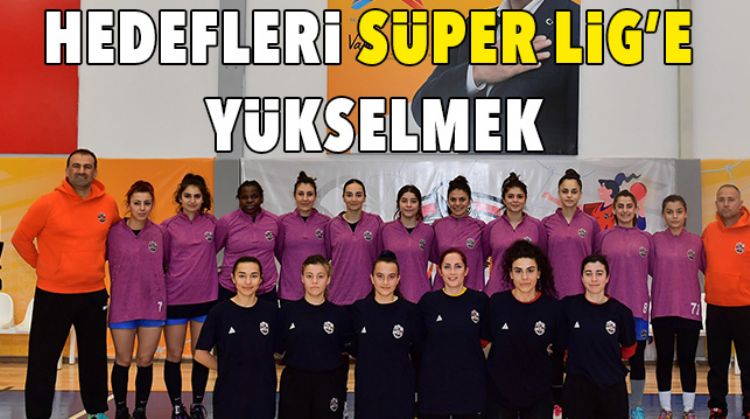 KADIN HENTBOL TAKIMI LİDER KONUMDA