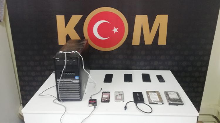 SİLİFKE’DE KAÇAK CEP TELEFONU ELE GEÇİRİLDİ