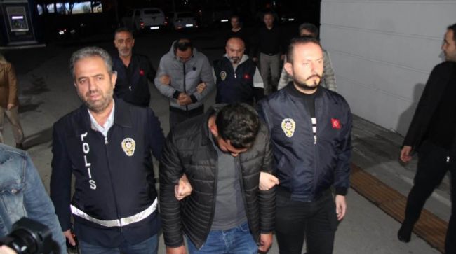 ÜNİVERSİTELİ KIZLARA İÇİ SU DOLU BALON ATAN ŞAHISLARIN YARGILANMASINA DEVAM EDİLDİ