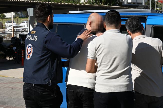 Mersin'de 200 milyonluk yasa dışı bahis ağına darbe