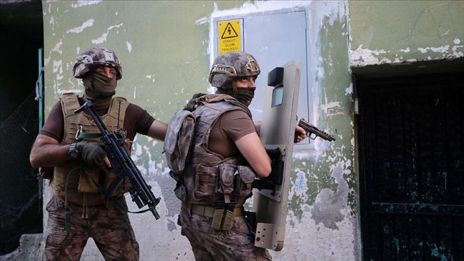 Mersin merkezli DEAŞ operasyonu: 6 şüpheli cezaevinde