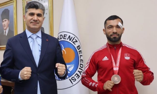 Dubai’de Mersin’i temsil edecek