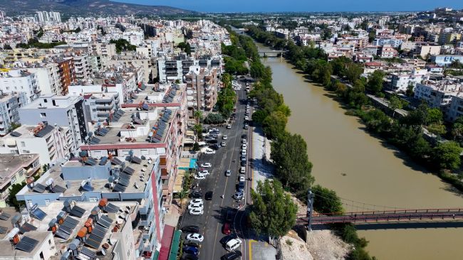 Silifke Abdi İpekçi Caddesi yenilendi