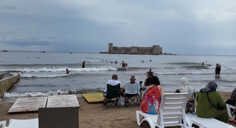 Mersin'de sağanak: Su taşkınları yaşandı