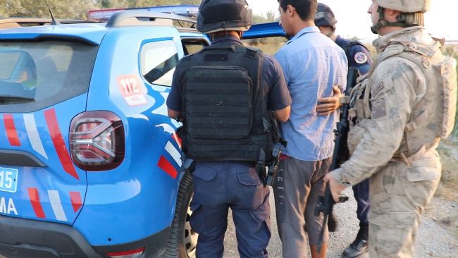 MERSİN'DE 'KAHRAMANLAR' OPERASYONUNDA GÖZALTINA ALINAN 4 ÖRGÜT ÜYESİ TUTUKLADI