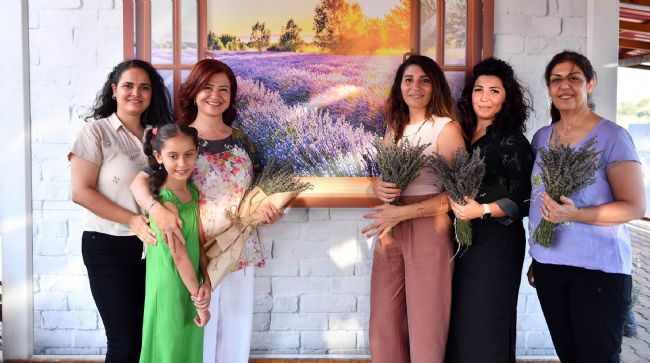 KADINLAR HEM KAZANIYOR HEM DE MERSİN’İN TANITIMINI YAPIYOR