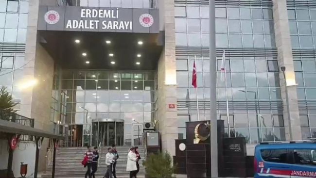 Erdemli'de Suç Örgütü Operasyonu: 4 Tutuklama