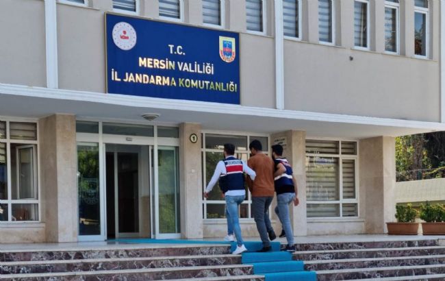 Suriye'de silahlı faaliyet yürüten 1 DEAŞ'lı Mersin'de yakalandı