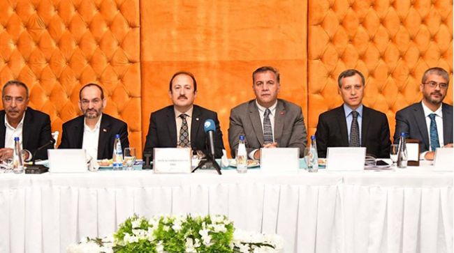 VALİ PEHLİVAN, EĞİTİME DESTEK PLATFORMU DEĞERLENDİRME TOPLANTISINA KATILIM GÖSTERDİ