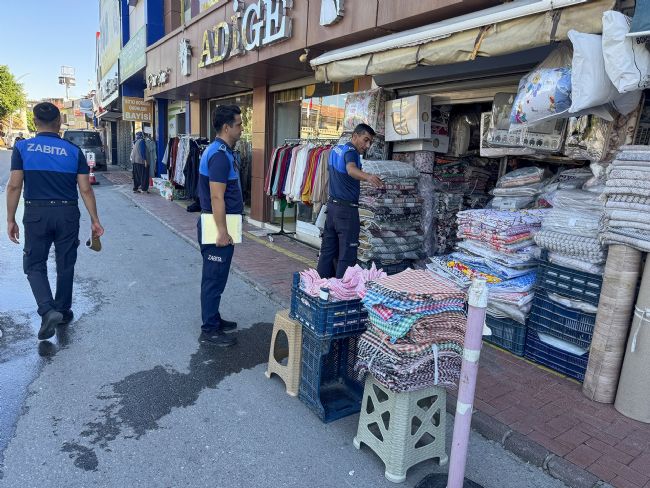 Tarsus'ta kaldırım işgaline izin verilmiyor