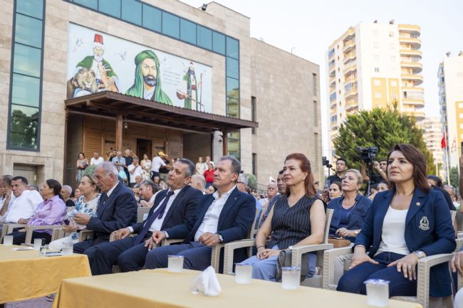 Seçer: "Mersin, Türkiye'nin kardeşlik kentidir"