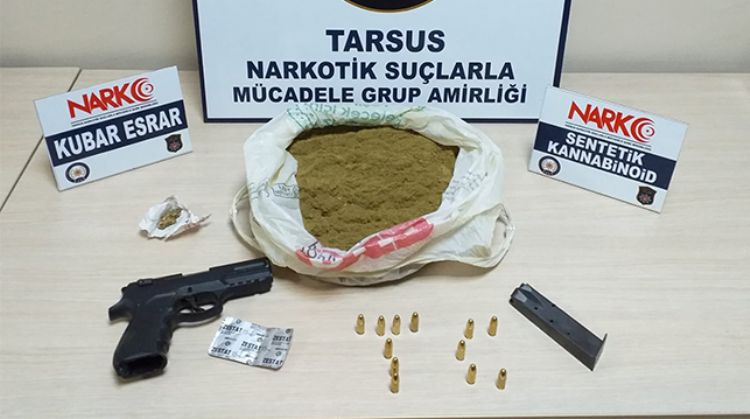 TARSUS’TA İŞ YERİNDE KUMAR OYNAYAN 4 KİŞİYE 12 BİN 600 İDARİ PARA CEZASI