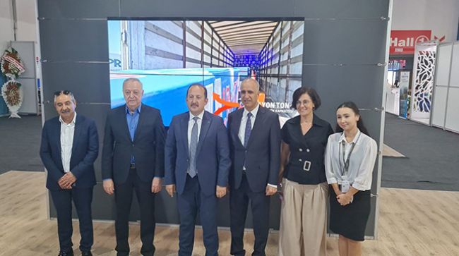 LOJİSTİK VE TAŞIMACILIK FUARI ZİYARETÇİLERİNİ AĞIRLADI