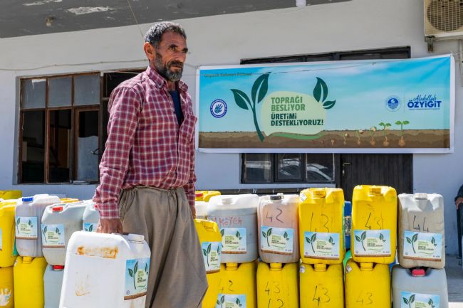 Yenişehir’de üreticiye ‘On numara’ hizmet Çiftçiye ücretsiz solucan gübresi desteği