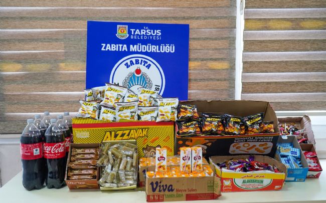 Tarsus'ta son kullanma tarihi geçmiş 238 ürün ele geçirildi