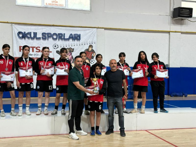 MERSİNLİ SPORCULARDAN TÜRKİYE İKİNCİLİĞİ!