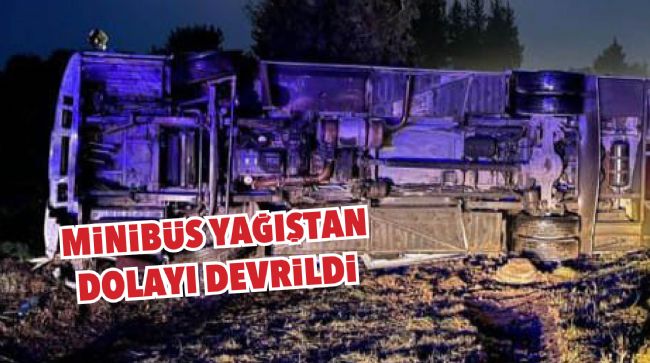 MİDİBÜS DEVRİLDİ: 12 YARALI