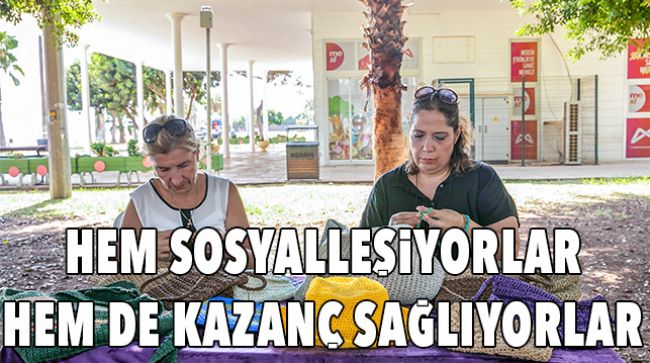 HER CUMA “HASIR ÖRGÜ ATÖLYESİ”NDE BİR ARAYA GELİYORLAR
