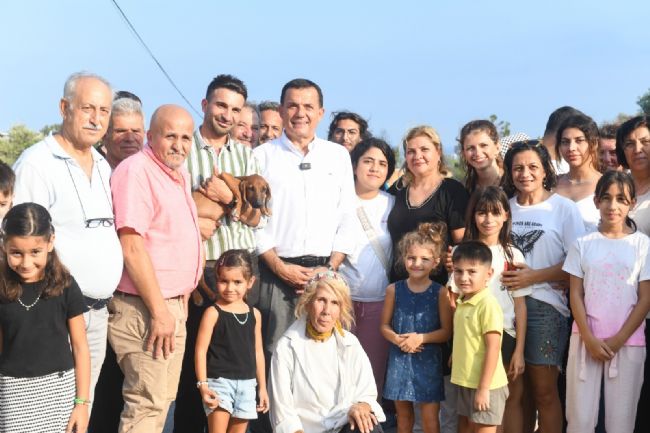 SİTE SAKİNLERİ SOKAK KÖPEĞİNİ SAHİPLENDİ