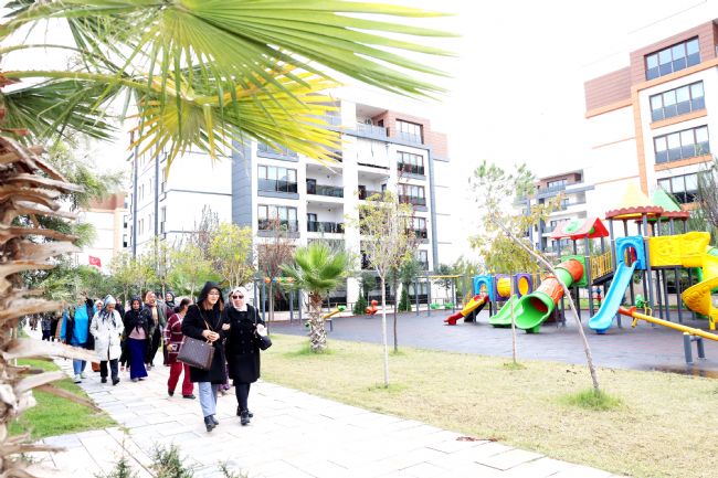 Kadınlardan Çay Mahallesi TOKİ evlerine tam not