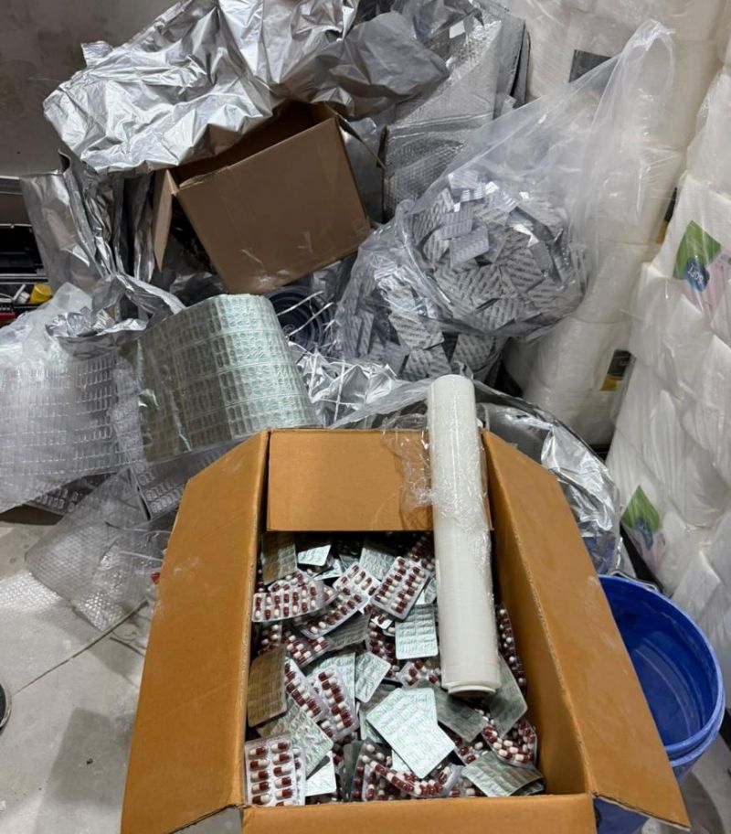mersin’de-plastik-ambalaj-dükkanında-uyuşturucu-imalathanesi-ortaya-çıkarıldı