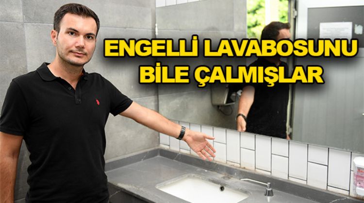 MERSİN’DE TUVALETLERE SALDIRILAR DEVAM EDİYOR
