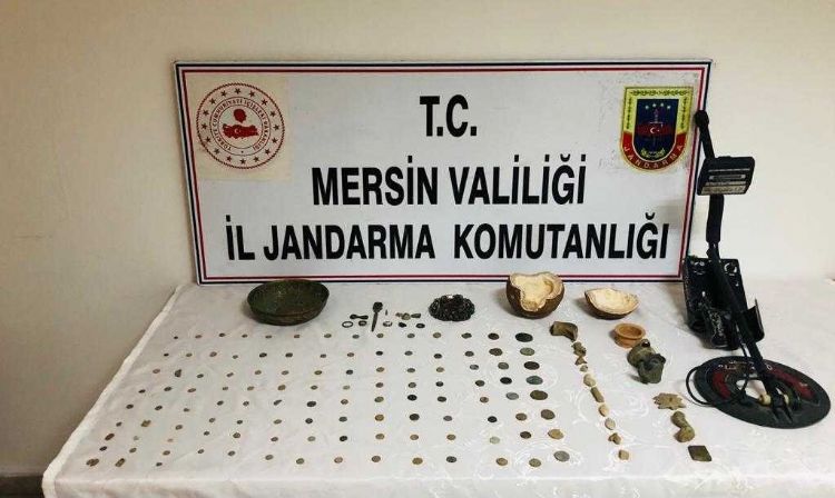 TARSUS’TA ÇOK SAYIDA TARİHİ ESER ELE GEÇİRİLDİ