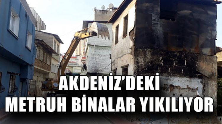AKDENİZ BELEDİYESİ ÇALIŞMALARINA SON HIZLA DEVAM EDİYOR