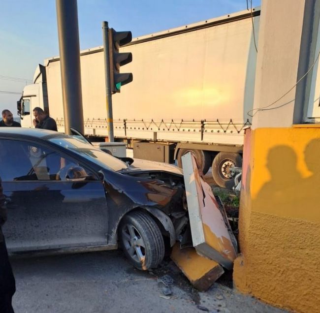Tarsus'ta Trafik Kazası: 1 Yaralı
