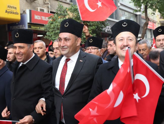 Mersin’de binler tek yürek oldu, kurtuluş için yürüdü