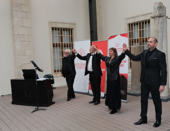 Tarsus Müzesi’nde “Şubat’ın Işığında” Konseri