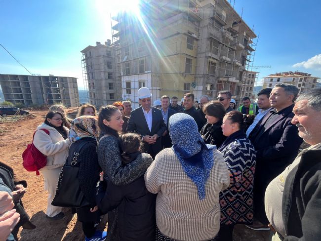 “Mezitli TOKİ konutları Aralık ayında sahiplerine teslim edilecek”