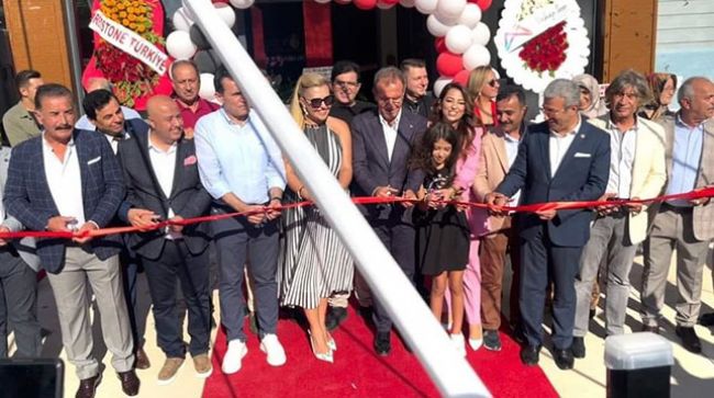REDSTONE A+ GAYRİMENKUL GÖRKEMLİ TÖRENLE AÇILDI