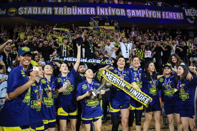 Şampiyon Fenerbahçe