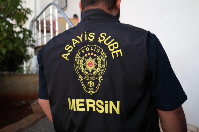 Mersin'de eş zamanlı operasyon: 139 aranan şahıs yakalandı