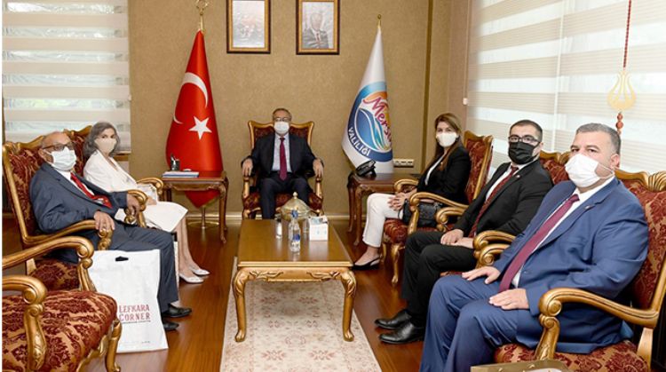 BAŞKONSOLOSU’NDAN VALİ SU’YA ZİYARET