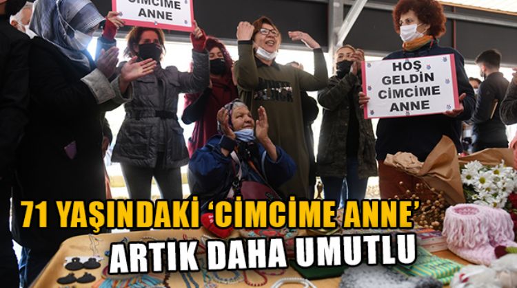 MERSİN’DE SOKAK SOKAK GEZİYORDU, KADIN ÜRETİCİ PAZARINDA TEZGÂH BAŞINA GEÇTİ